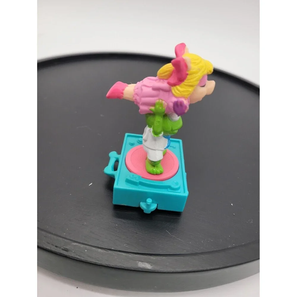 Henson 1994 Sesame Street Muppets Kermit Miss Piggy Push Toy Moving Characters